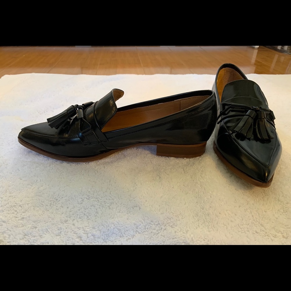 Real leather oxford with pointy toes